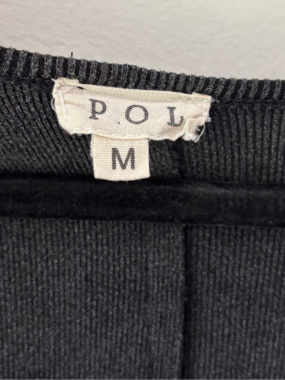 POL Charcoal Gray Scoop Neck Ribbed Henley Long Sleeve T-shirt Button Front - Picture 4 of 9